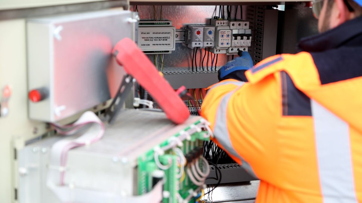Raccordement électrique d'un circulateur de chauffage
