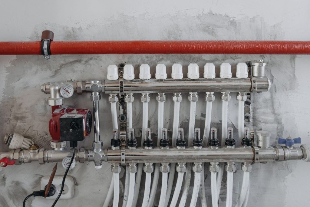 Désembouage du chauffage : quand les boues menacent le circulateur